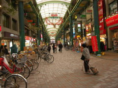 お買物情報・商店街ララガーデンすずらん通り
